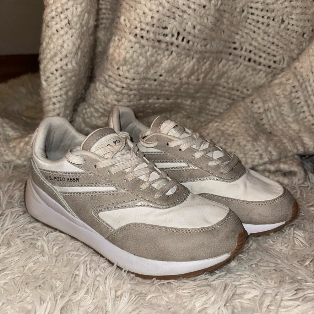 U.S. Polo Assn. Women's Cream and Gray Sneakers